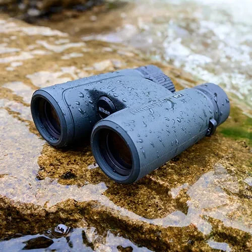 Nikon PROSTAFF P7 8x30 Binoculars | Massive 456ft Field of View & Locking Diopter System